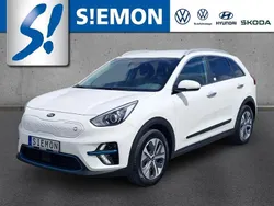 Weiss Gebraucht 2020 Kia e-Niro Vision SUV | 22.230 € (Fairer Preis)