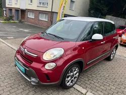 Rot Gebraucht 2016 Fiat 500L Pop Star Van / Kleinbus | 7.999 € (Fairer Preis)