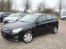 Schwarz Gebraucht 2012 Hyundai i30 Edition Kombi | 2.000 € (Superpreis)