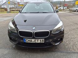 Schwarz Gebraucht 2015 BMW 218 Kombi | 8.900 € (Guter Preis)
