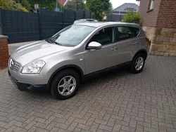 Silber Gebraucht 2009 Nissan Qashqai Acenta SUV | 5.999 € (Fairer Preis)