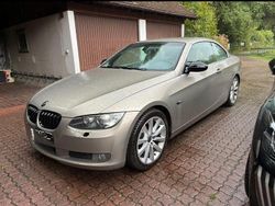 Beige Gebraucht 2008 BMW 325 Cabriolet Performance Cabrio | 10.000 €