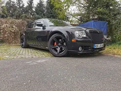 Schwarz Gebraucht 2007 Chrysler 300C Touring Kombi | 18.000 €