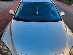 Silber Gebraucht 2006 Mazda 3 Limousine | 3.500 €