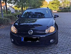 Schwarz Gebraucht 2013 VW Golf VI Kombi | 6.200 € (Fairer Preis)