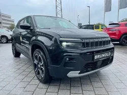 Schwarz Gebraucht 2023 Jeep Avenger EV Summit SUV | 37.049 € (Teuer)
