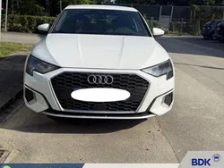 Ibisweiß Gebraucht 2023 Audi A3 Sportback Advanced Limousine | 23.990 € (Superpreis)
