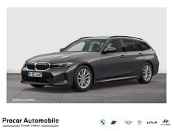 Grau Gebraucht 2025 BMW 320 M Sport Kombi | 40.880 € (Guter Preis)