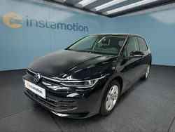 Schwarz Gebraucht 2024 VW Golf VIII Kleinwagen | 22.899 € (Guter Preis)