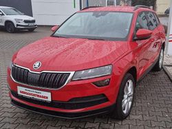 Velvetrot metallic Gebraucht 2021 Skoda Karoq Style SUV | 26.295 € (Etwas zu teuer)