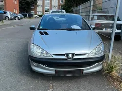 Silber Gebraucht 2002 Peugeot 206 CC Cabrio | 2.000 € (Fairer Preis)