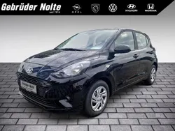Schwarz / phantom black Neu 2025 Hyundai i10 Select Kleinwagen | 15.990 € (Fairer Preis)
