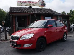 Rot Gebraucht 2012 Skoda Fabia GreenLine Kombi | 2.990 € (Guter Preis)