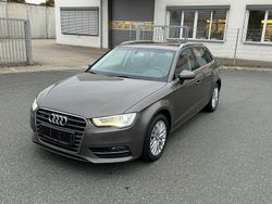 Grau Gebraucht 2014 Audi A3 Sport Limousine | 9.500 € (Fairer Preis)