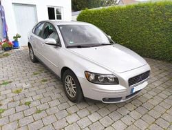 Grau Gebraucht 2006 Volvo S40 Limousine | 5.390 € (Fairer Preis)