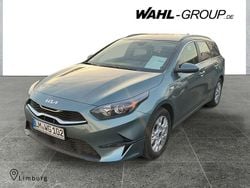 Grau Gebraucht 2025 Kia Ceed Vision Kleinwagen | 23.000 € (Guter Preis)