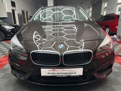 Braun Gebraucht 2015 BMW 216 Active Tourer Basis Van / Kleinbus | 6.690 € (Etwas zu teuer)