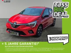 Feuerrot Gebraucht 2023 Renault Clio V Evolution Kleinwagen | 17.480 € (Fairer Preis)