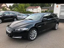 Schwarz Gebraucht 2013 Jaguar XF Limousine | 8.200 € (Superpreis)