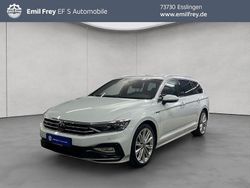 Gletscherweiß metallic Gebraucht 2022 VW Passat Elegance Kombi | 32.890 € (Teuer)