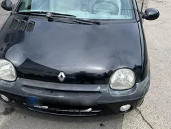 Schwarz Gebraucht 2002 Renault Twingo Kleinwagen | 750 € (Guter Preis)