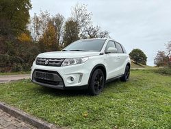Weiß Gebraucht 2015 Suzuki Vitara SUV | 10.900 € (Guter Preis)