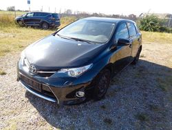 Schwarz Gebraucht 2014 Toyota Auris Executive Limousine | 5.900 € (Fairer Preis)