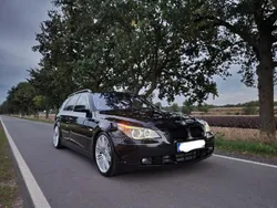 Schwarz Gebraucht 2005 BMW 535 M Sport Kombi | 9.350 €