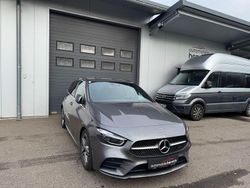 Grau Gebraucht 2024 Mercedes B200 AMG line Van / Kleinbus | 34.950 € (Etwas zu teuer)