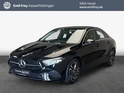 Schwarz Gebraucht 2024 Mercedes A180 Advanced Limousine | 27.900 € (Fairer Preis)