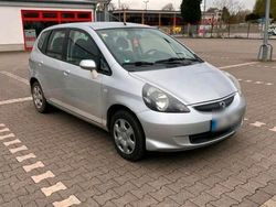 Grau Gebraucht 2005 Honda Jazz Kleinwagen | 1.399 € (Fairer Preis)
