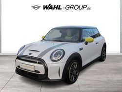 Weiß Gebraucht 2023 Mini Cooper SE Hatch Kleinwagen | 19.890 € (Fairer Preis)