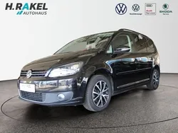 Schwarz Gebraucht 2014 VW Touran Comfortline Van / Kleinbus | 12.950 € (Etwas zu teuer)