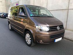 Braun Gebraucht 2011 VW T5 Comfortline Van | 21.900 € (Teuer)