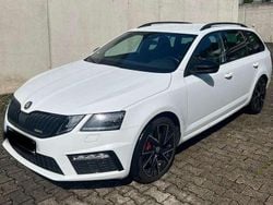 Weiß Gebraucht 2020 Skoda Octavia RS Kombi | 21.999 € (Superpreis)