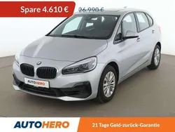 Silber Gebraucht 2021 BMW 220 Active Tourer Advantage Van / Kleinbus | 22.380 € (Guter Preis)