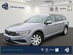 Grau Gebraucht 2023 VW Passat Basis Kombi | 21.970 € (Superpreis)