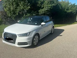 Weiß Gebraucht 2016 Audi A1 Sportback Sport Kleinwagen | 11.000 € (Fairer Preis)