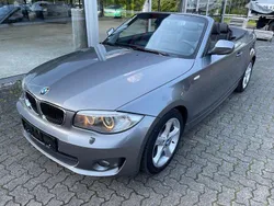 Grau Gebraucht 2012 BMW 120 Cabriolet Advantage Cabrio | 9.999 € (Fairer Preis)