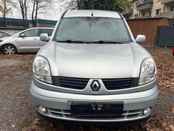 Grau Gebraucht 2006 Renault Kangoo Privilege Van / Kleinbus | 2.990 €