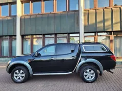 Magicschwarz (p) Gebraucht 2008 Mitsubishi L200 Abholung | 13.900 € (Teuer)