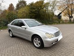 Silber Gebraucht 2003 Mercedes C200 Elegance Limousine | 999 € (Superpreis)