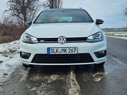 Weiß Gebraucht 2016 VW Golf VII Highline Kombi | 11.500 € (Guter Preis)