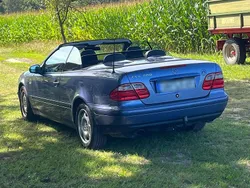 Blau Gebraucht 1999 Mercedes CLK200 Cabrio | 7.300 € (Etwas zu teuer)