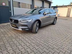 Grau Gebraucht 2019 Volvo V90 CC Pro Kombi | 30.990 € (Guter Preis)