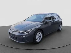 Uranograu Gebraucht 2023 VW Golf VIII Life | 22.040 € (Superpreis)