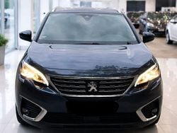 Blau Gebraucht 2019 Peugeot 5008 SUV | 16.590 € (Guter Preis)