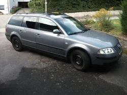 Silber Gebraucht 2002 VW Passat Basis Kombi | 1.250 € (Etwas zu teuer)