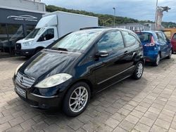 Schwarz Gebraucht 2008 Mercedes 180 Limousine | 2.490 € (Etwas zu teuer)