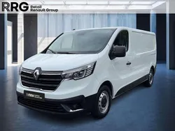 Weiß Gebraucht 2022 Renault Trafic Komfort Van | 18.990 € (Guter Preis)